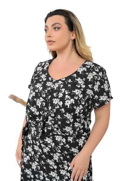 Πουκάμισο Crop Με Φιόγκο Σε Μαύρο Φλοράλ – Plus Size - Image 8